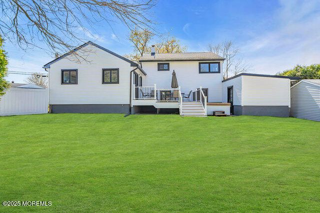 300 10th Avenue, Spring Lake Heights, NJ 07762