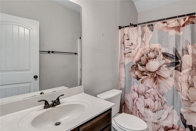 2722 Dayview Lane, Atlanta, GA 30331