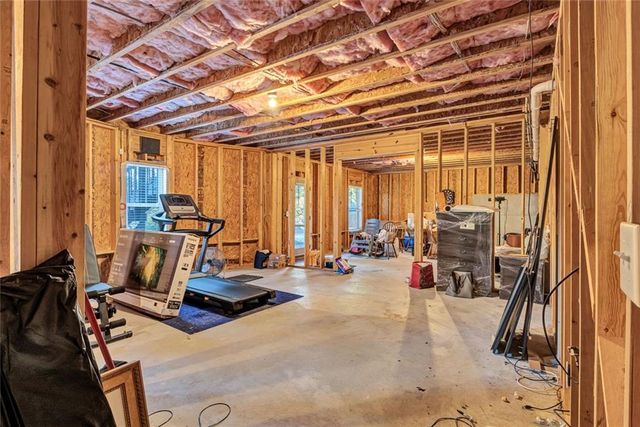 2722 Dayview Lane, Atlanta, GA 30331