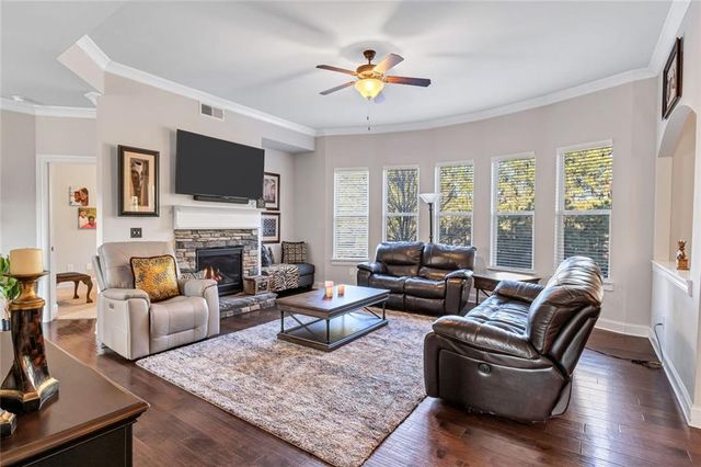 2722 Dayview Lane, Atlanta, GA 30331