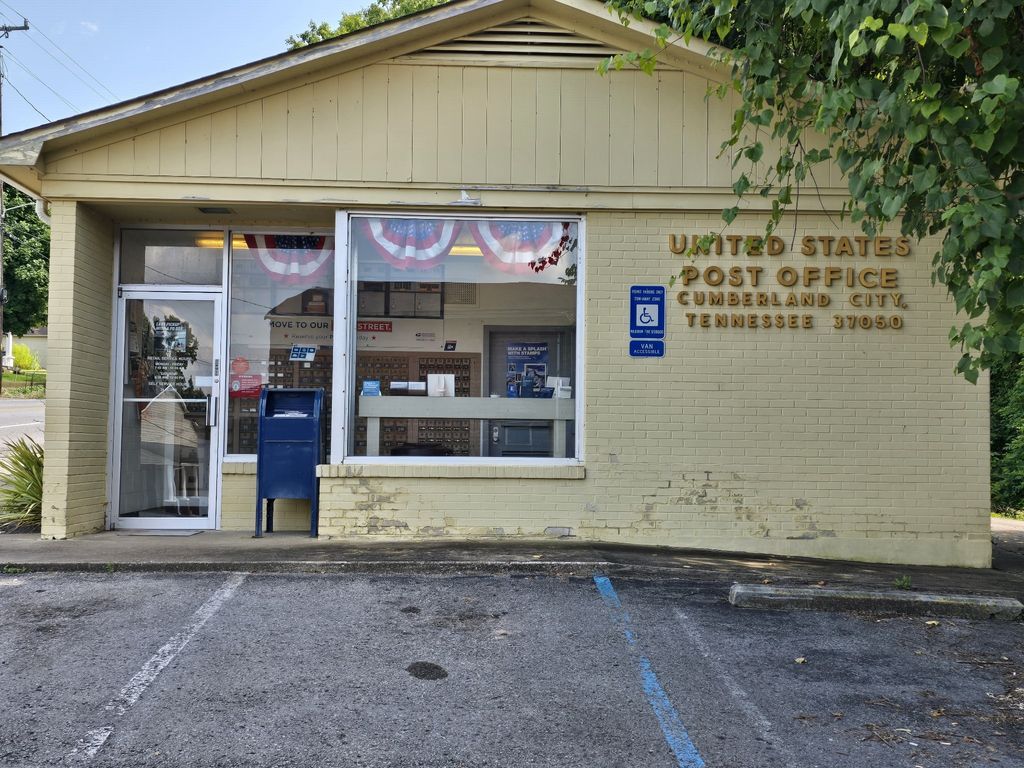201 Bass Ave, Cumberland City, TN 37050
