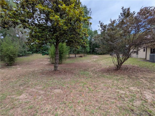 7030 E Oak Forest Street, Floral City, FL 34436