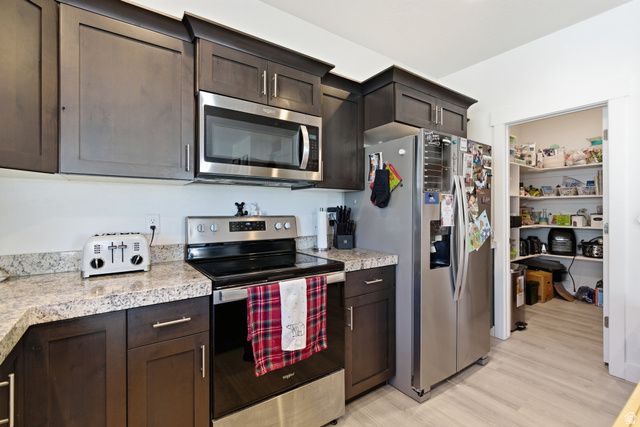 7268 N HIDDEN STEPPE BND, Eagle Mountain, UT 84005