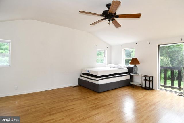 301 LOUREIRO LN, Oxon Hill, MD 20745