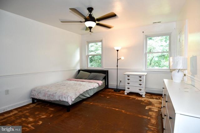 301 LOUREIRO LN, Oxon Hill, MD 20745