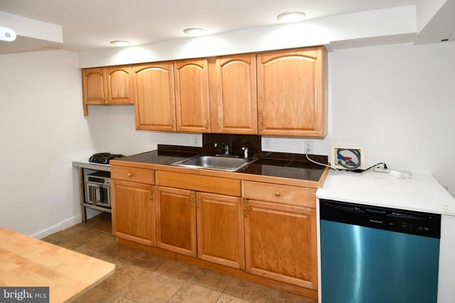 301 LOUREIRO LN, Oxon Hill, MD 20745