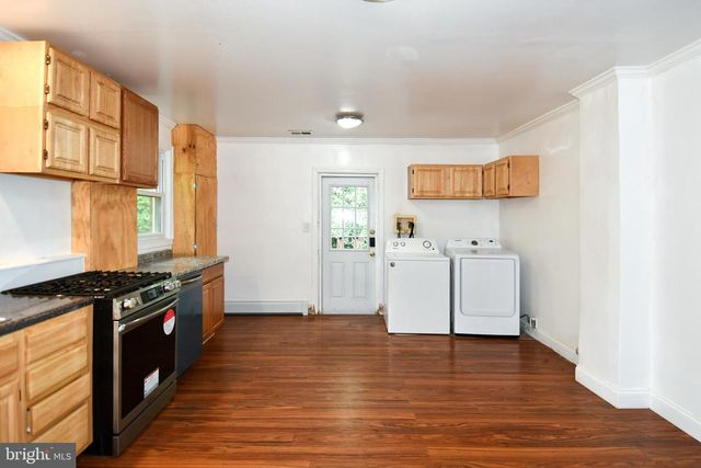 301 LOUREIRO LN, Oxon Hill, MD 20745