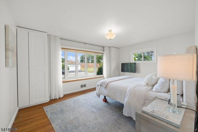 99 Normandy Rd, Clifton City, NJ 07013