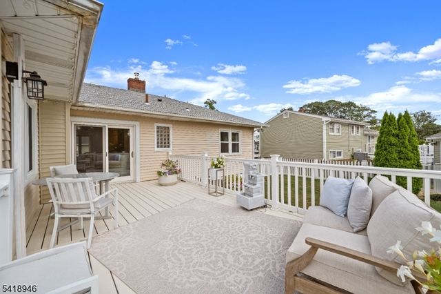 99 Normandy Rd, Clifton City, NJ 07013