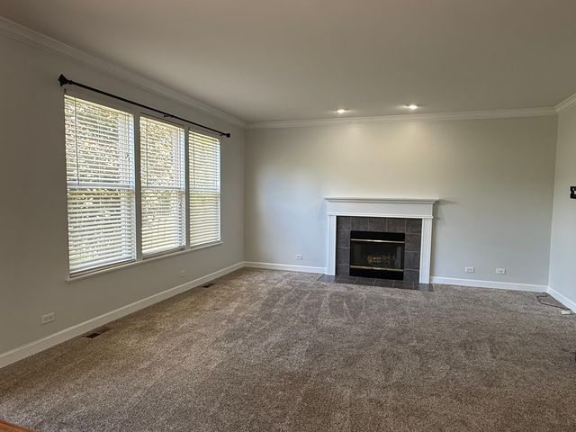 2036 Antietam Court, Aurora, IL 60503