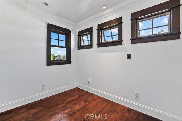 250 Santo Tomas, Costa Mesa, CA 92627