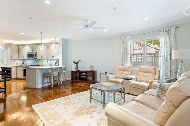 273 Victory Road 273, Quincy, MA 02171
