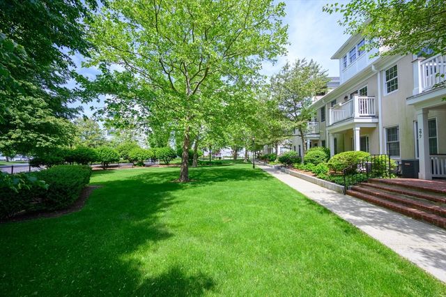 273 Victory Road 273, Quincy, MA 02171