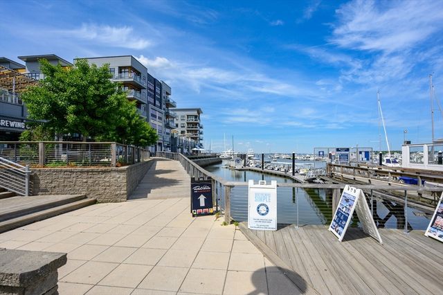 273 Victory Road 273, Quincy, MA 02171