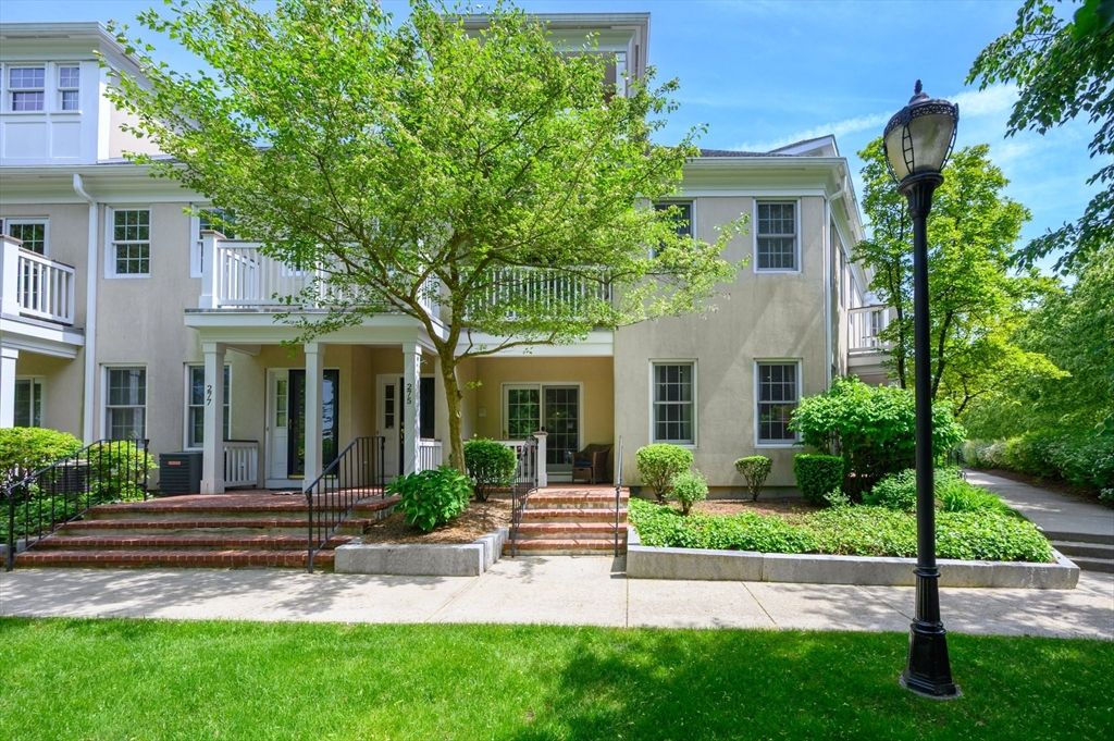 273 Victory Road 273, Quincy, MA 02171