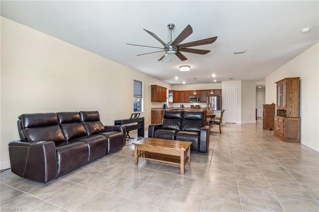 16067 Palmetto Prairie DR, Alva, FL 33920