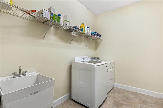 16067 Palmetto Prairie DR, Alva, FL 33920