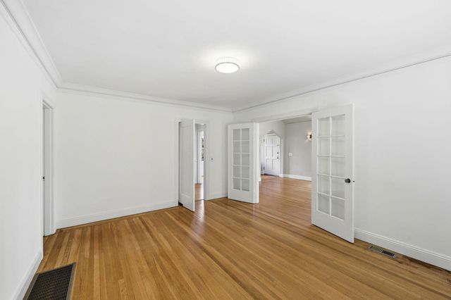 2460 Poppy Drive, Burlingame, CA 94010