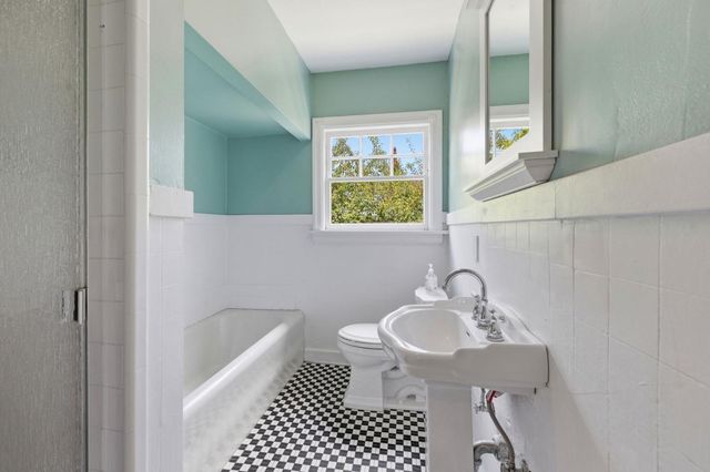 2460 Poppy Drive, Burlingame, CA 94010