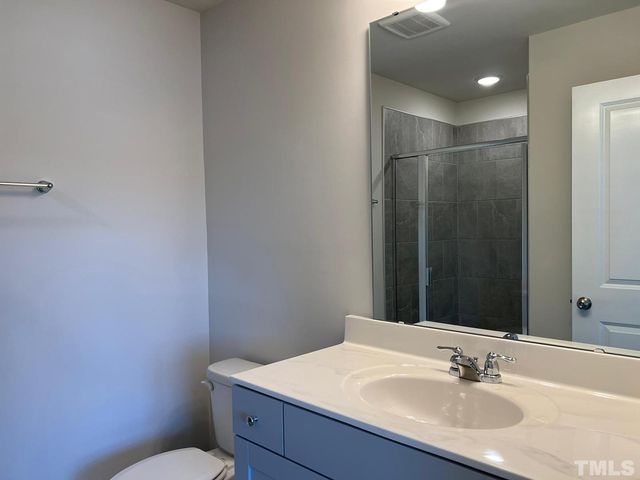 913 Robbie Jackson Lane, Fuquay Varina, NC 27526
