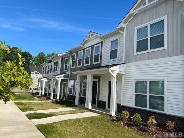 913 Robbie Jackson Lane, Fuquay Varina, NC 27526