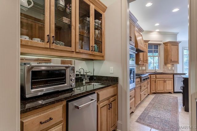 7565 Lakeridge Drive, Montgomery, AL 36117