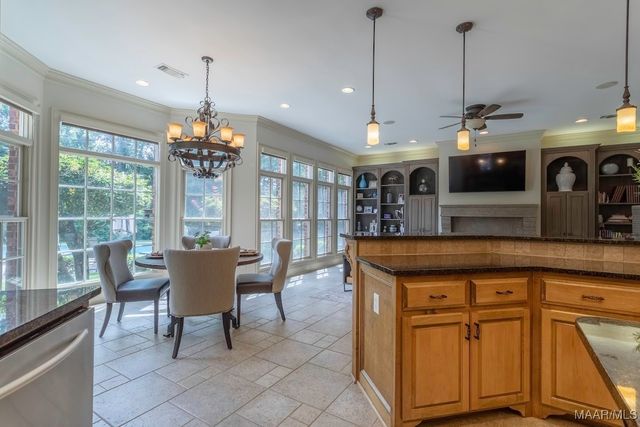 7565 Lakeridge Drive, Montgomery, AL 36117