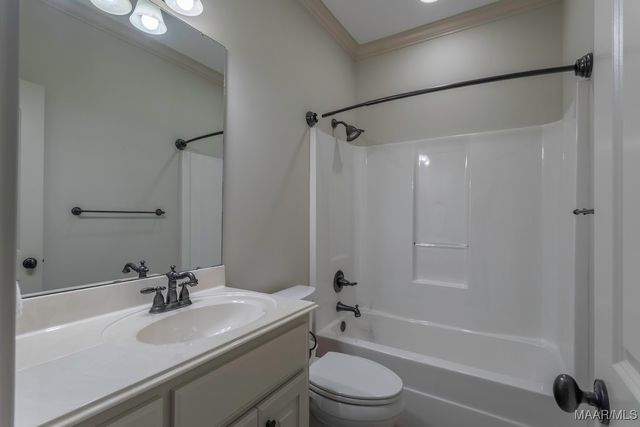 7565 Lakeridge Drive, Montgomery, AL 36117