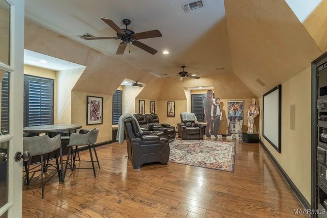 7565 Lakeridge Drive, Montgomery, AL 36117