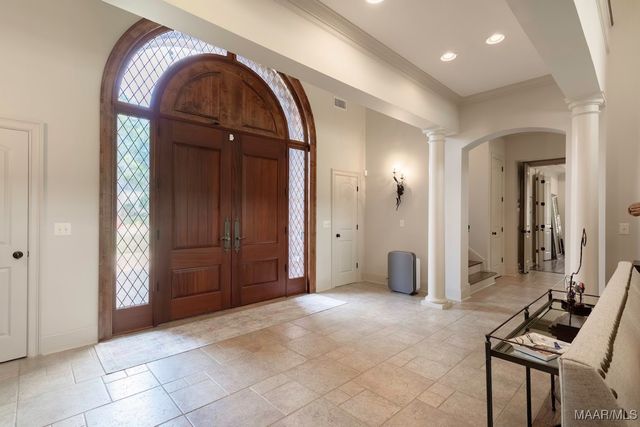 7565 Lakeridge Drive, Montgomery, AL 36117