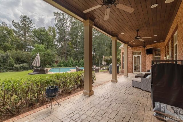 7565 Lakeridge Drive, Montgomery, AL 36117