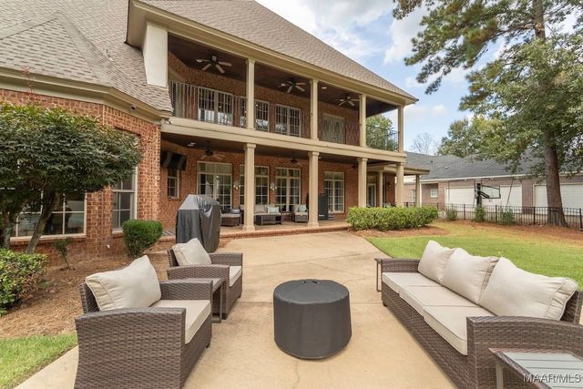 7565 Lakeridge Drive, Montgomery, AL 36117