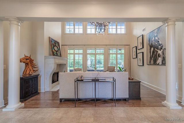 7565 Lakeridge Drive, Montgomery, AL 36117