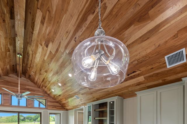 55275 E 298 Road no. 5, Monkey Island, OK 74331