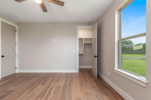 55275 E 298 Road no. 5, Monkey Island, OK 74331