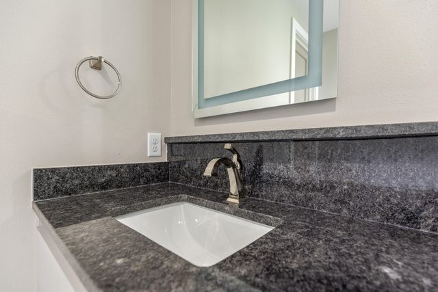 55275 E 298 Road no. 5, Monkey Island, OK 74331