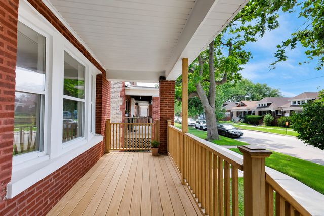 7643 S Eberhart Avenue, Chicago, IL 60619