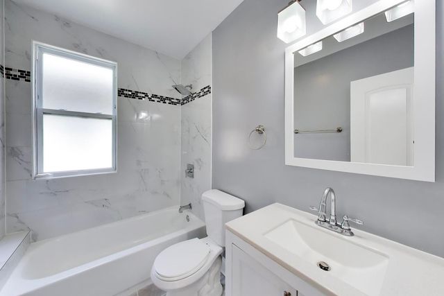 7643 S Eberhart Avenue, Chicago, IL 60619