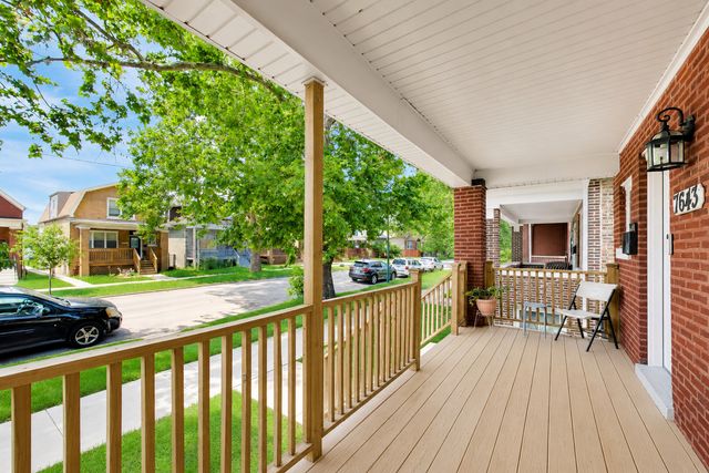 7643 S Eberhart Avenue, Chicago, IL 60619