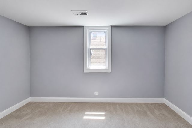 7643 S Eberhart Avenue, Chicago, IL 60619