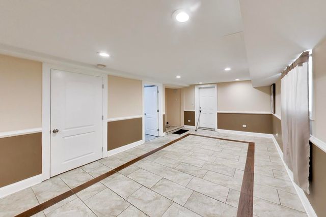 7643 S Eberhart Avenue, Chicago, IL 60619