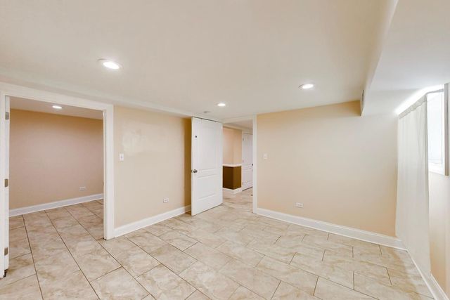 7643 S Eberhart Avenue, Chicago, IL 60619