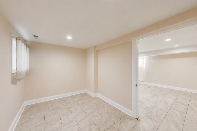 7643 S Eberhart Avenue, Chicago, IL 60619