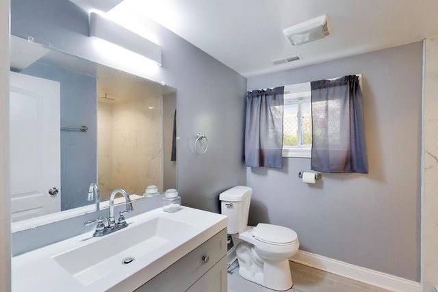7643 S Eberhart Avenue, Chicago, IL 60619