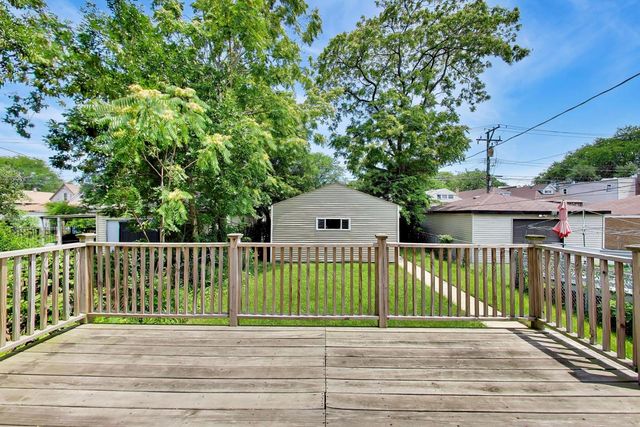 7643 S Eberhart Avenue, Chicago, IL 60619