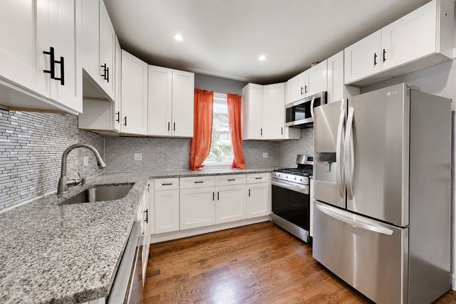 7643 S Eberhart Avenue, Chicago, IL 60619