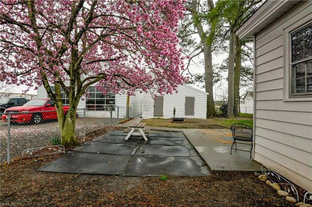 25 E Griffin ST, Windsor, VA 23487