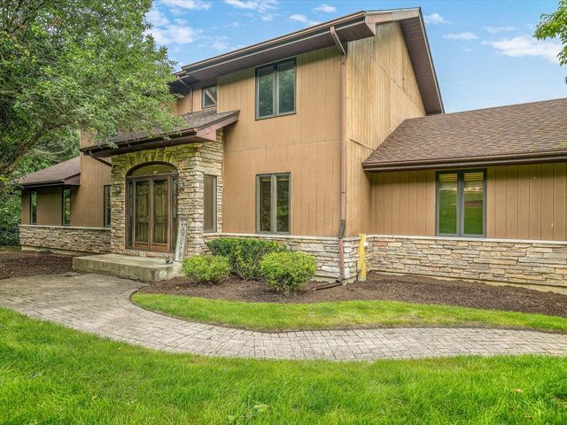 2615 Poplar View Bend, Elgin, IL 60120