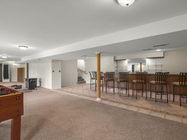 2615 Poplar View Bend, Elgin, IL 60120