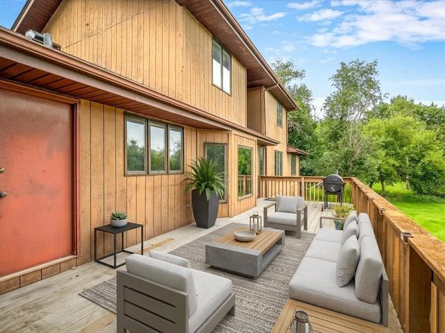 2615 Poplar View Bend, Elgin, IL 60120